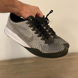 Nike Kobe Mentality 2 Pure Platinum Metallic Gold